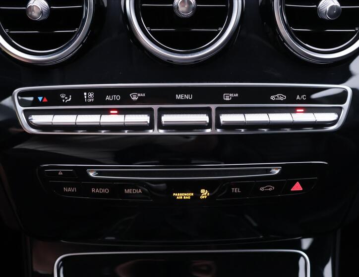 Mercedes-Benz Třídy C 25