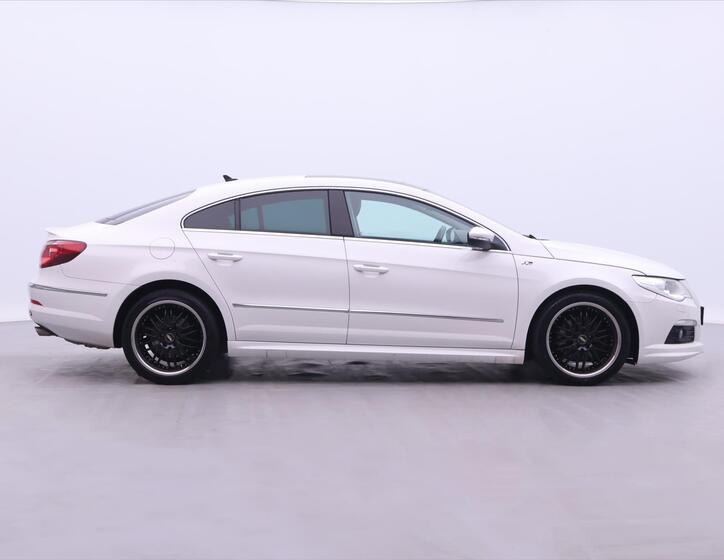 Volkswagen Passat CC 8