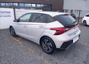 Hyundai i20 6