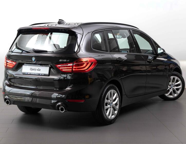 BMW Řada 2 5