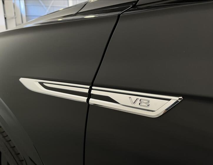 Volkswagen Touareg 33