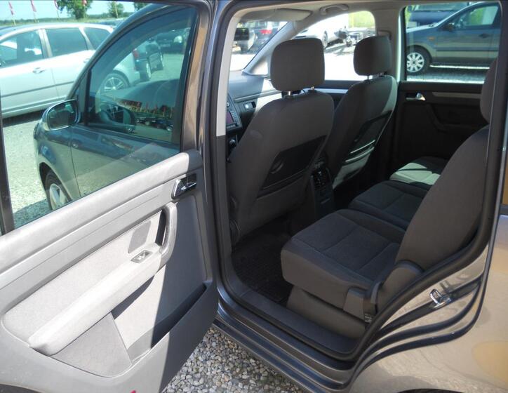 Volkswagen Touran 15