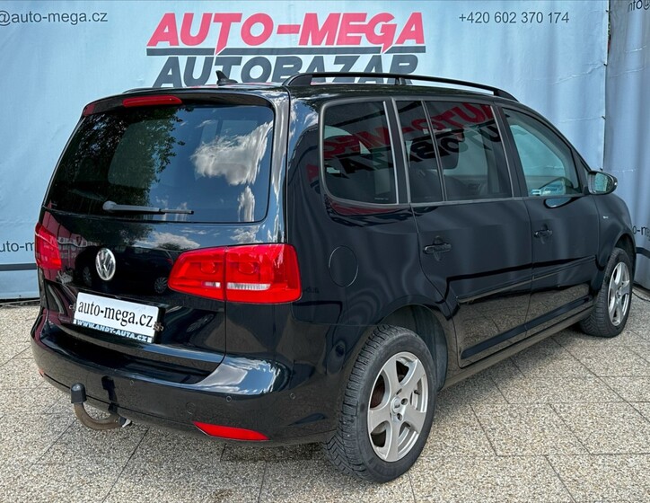 Volkswagen Touran 6