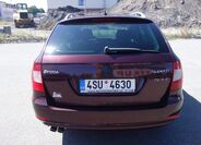 Škoda Superb 8