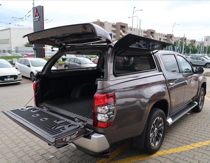 Mitsubishi L200 26