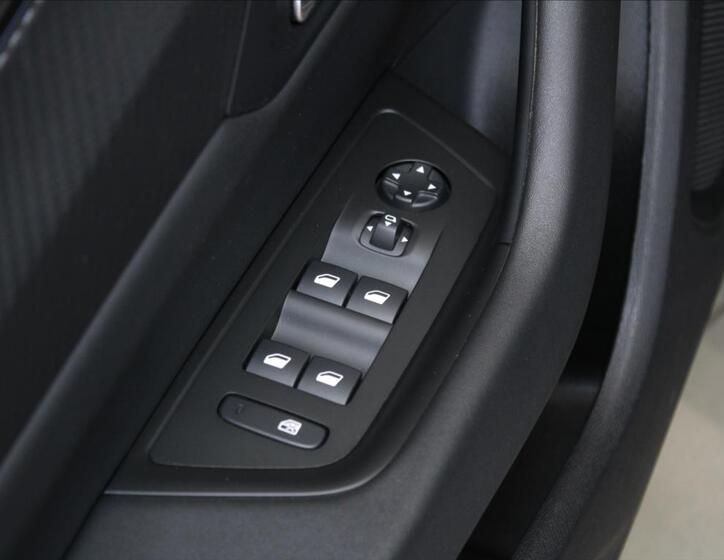 Peugeot 508 19