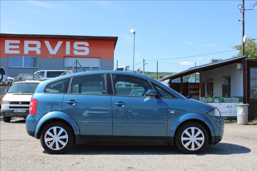 Audi A2