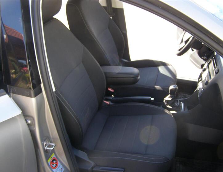 Škoda Rapid 23
