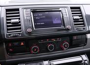 Volkswagen Multivan 22
