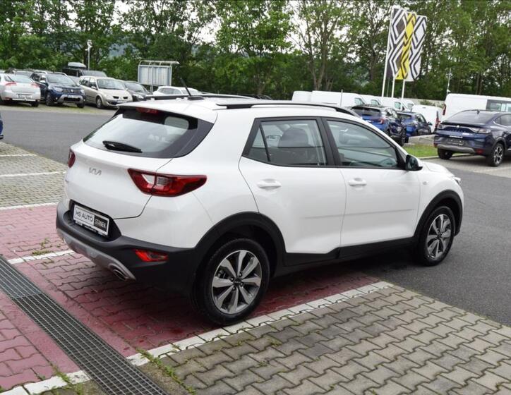 KIA Stonic 3