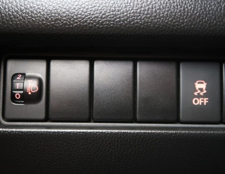 Suzuki Swift 24