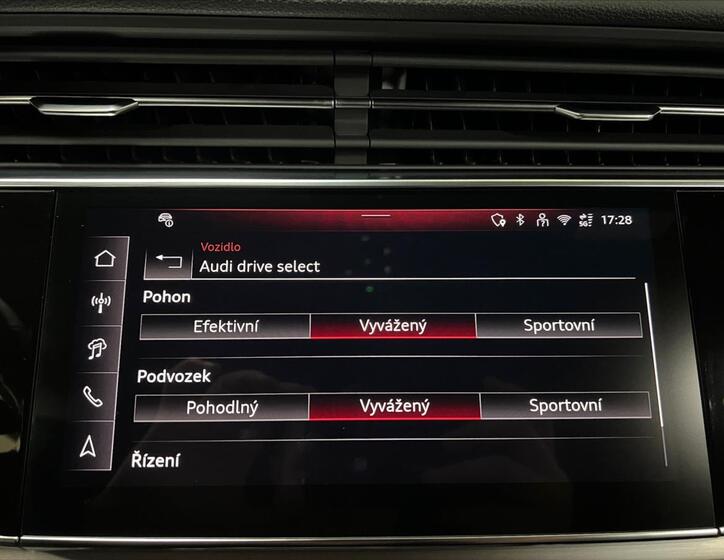 Audi Q8 20