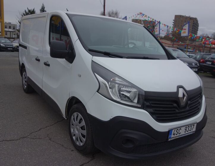 Renault Trafic 4