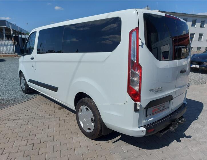 Ford Transit Custom 6