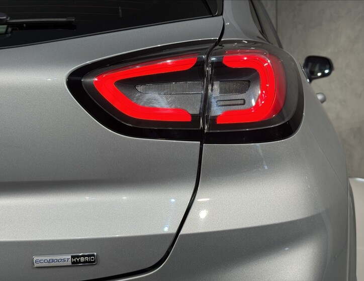 Ford Puma 12