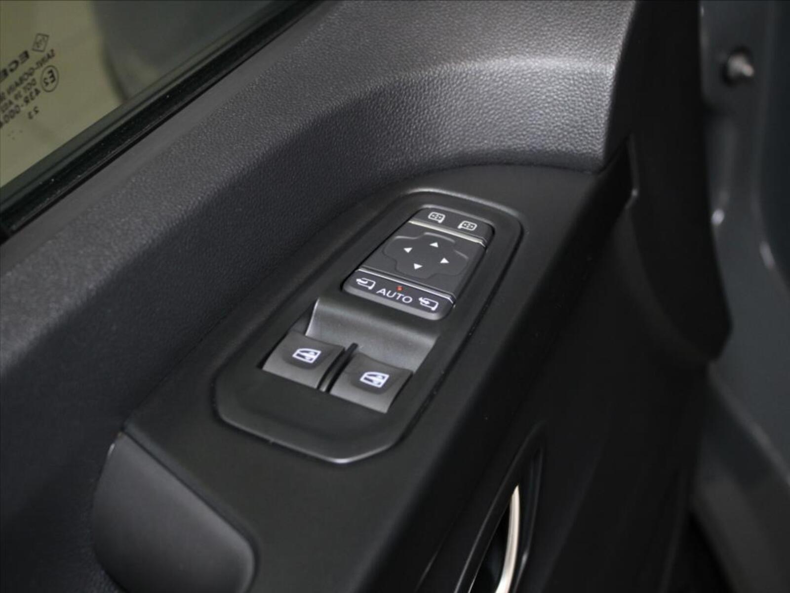 Renault Trafic 16