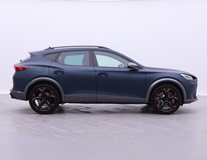 Cupra Formentor 8