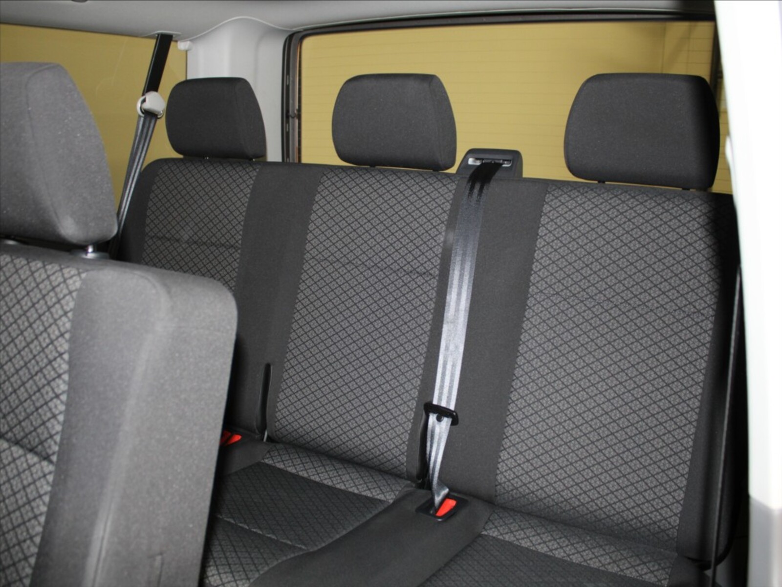 Volkswagen Caravelle 8