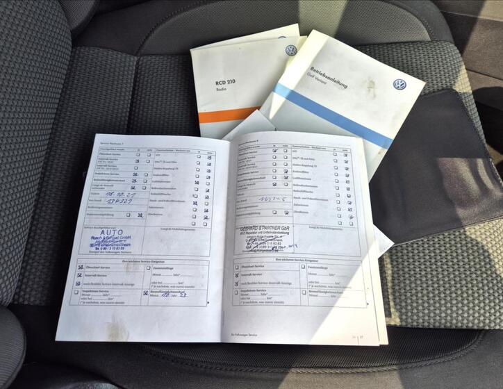Volkswagen Golf 26