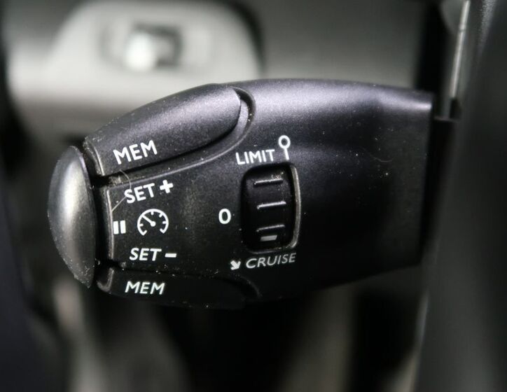 Peugeot Rifter 21