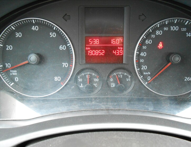 Volkswagen Golf 39