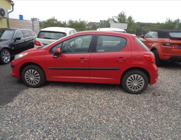 Peugeot 207 7