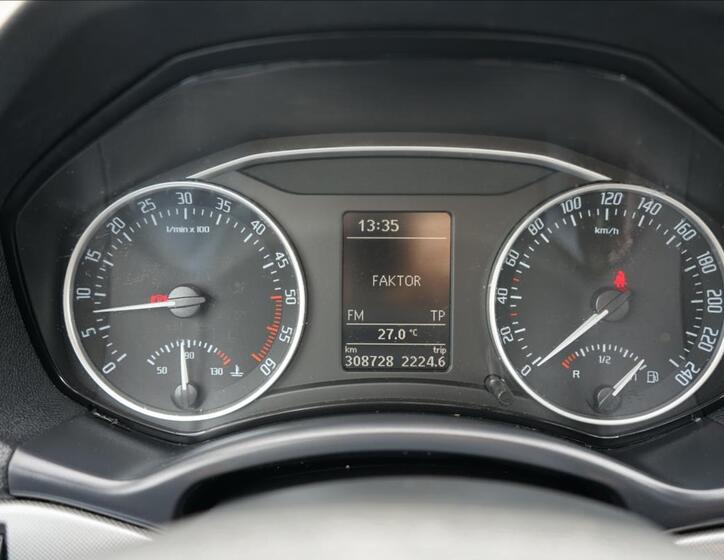Škoda Octavia 11