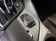 BMW i8 13