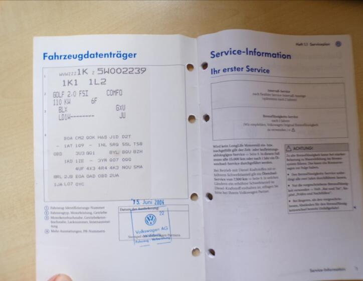 Volkswagen Golf 23