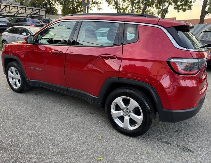 Jeep Compass 9