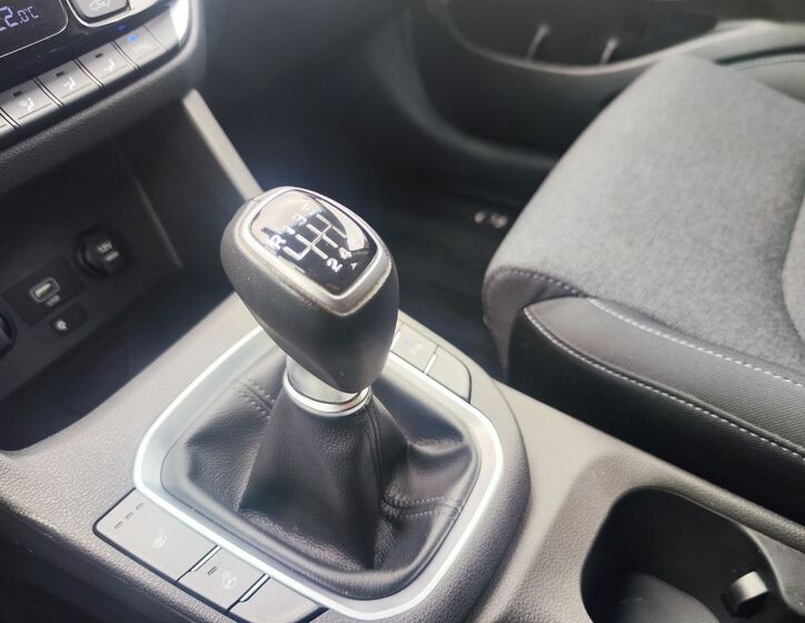 Hyundai i30 19
