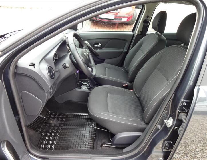 Dacia Logan 16