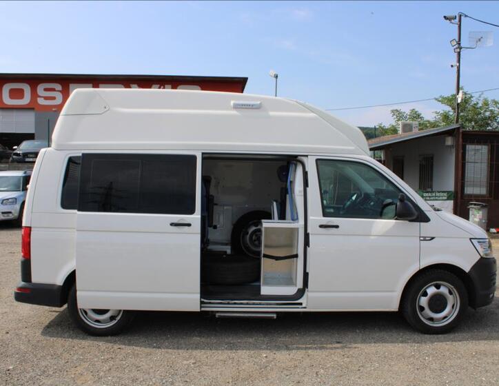 Volkswagen Transporter 18