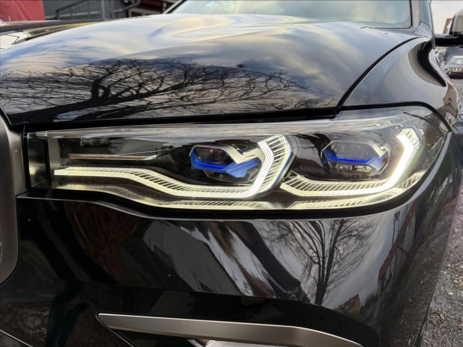 BMW X7 47