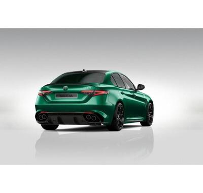Alfa Romeo Giulia 4