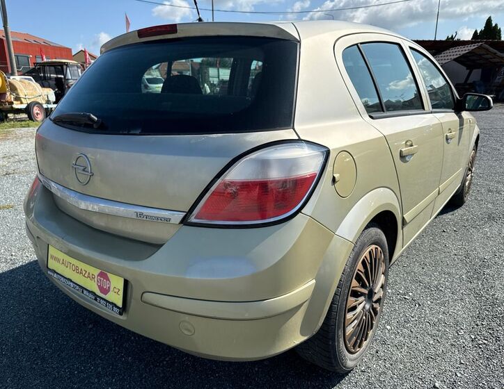 Opel Astra 6
