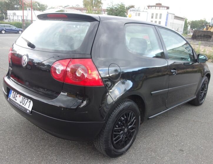 Volkswagen Golf 14