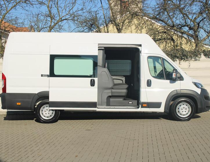 Peugeot Boxer 8