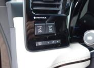 Lexus LM 350h 34