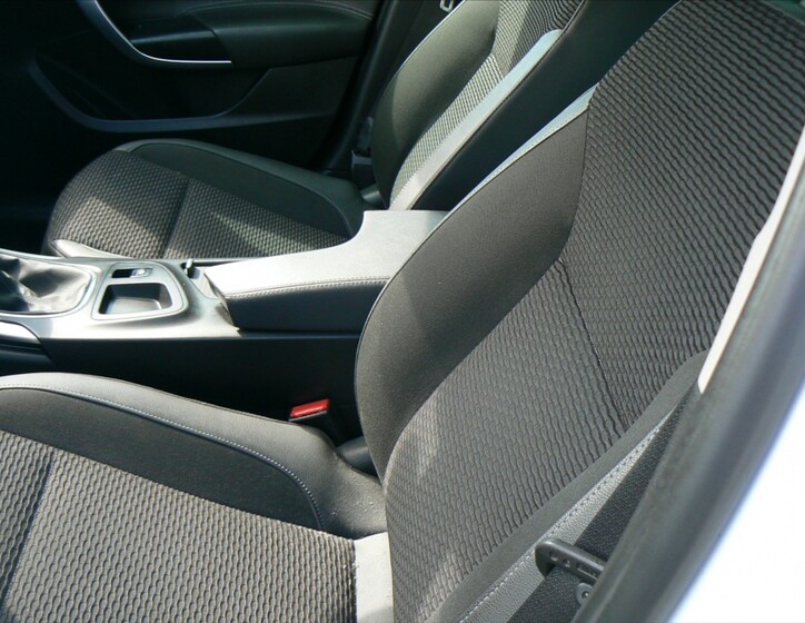 Opel Insignia 27