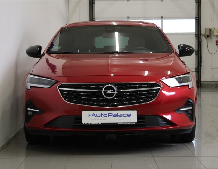 Opel Insignia 2
