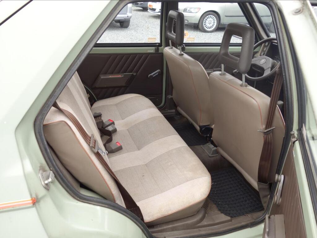 Škoda Favorit 12