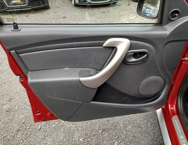 Dacia Sandero 11