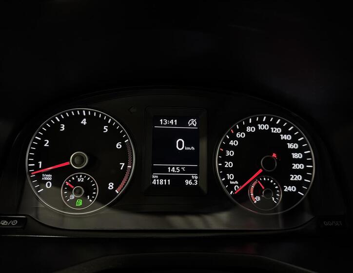Volkswagen Caddy 18