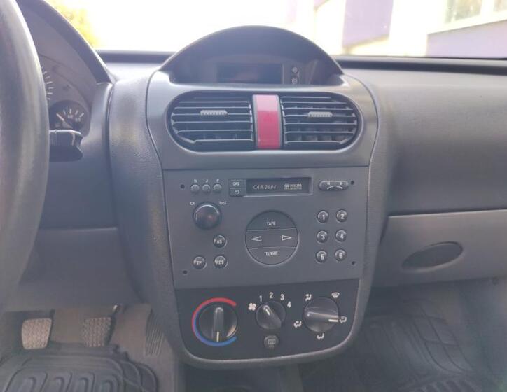 Opel Corsa 18