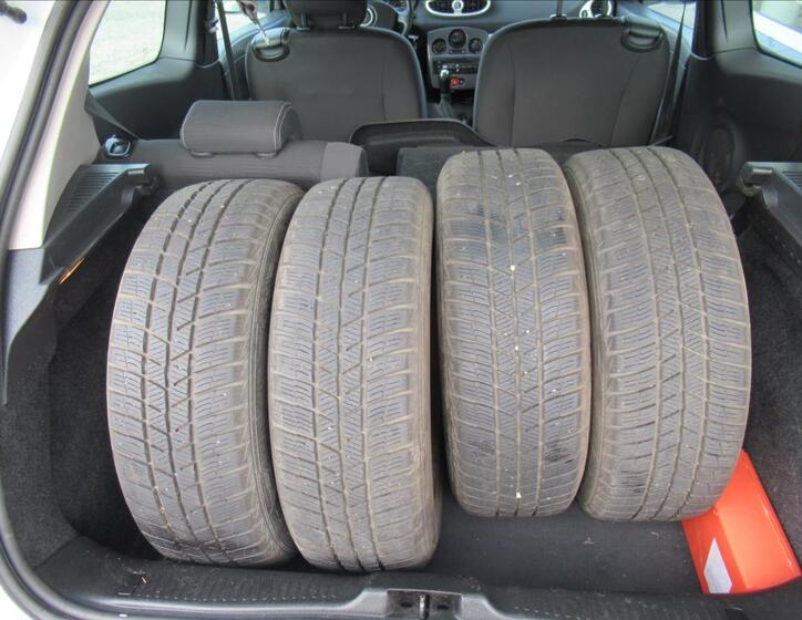 Renault Clio 17