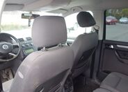 Volkswagen Touran 20