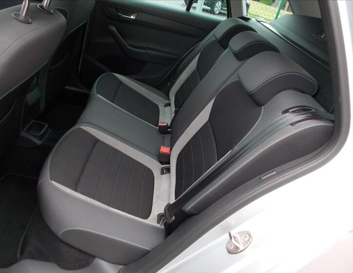 Škoda Fabia 15