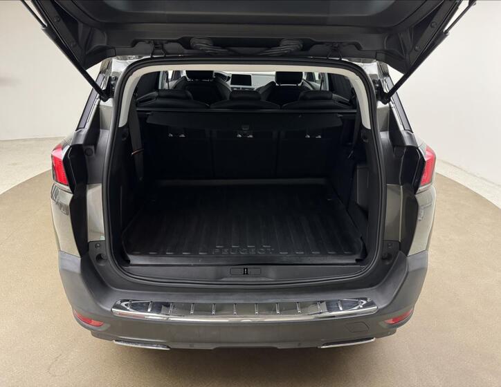 Peugeot 5008 49