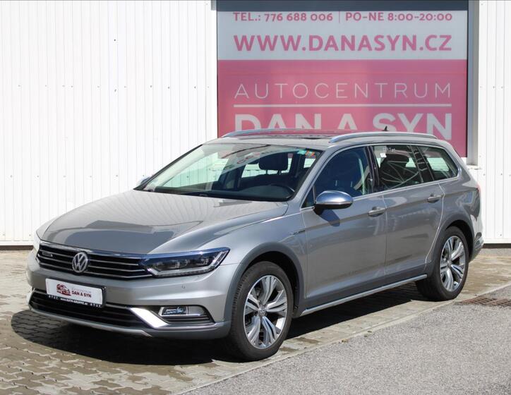 Volkswagen Passat 1